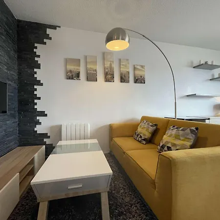 Appartement- 3 Pieces - Lr590-023 Apartament