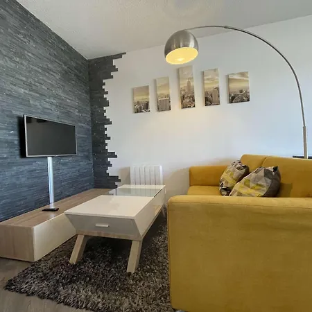 Appartement- 3 Pieces - Lr590-023 Apartment